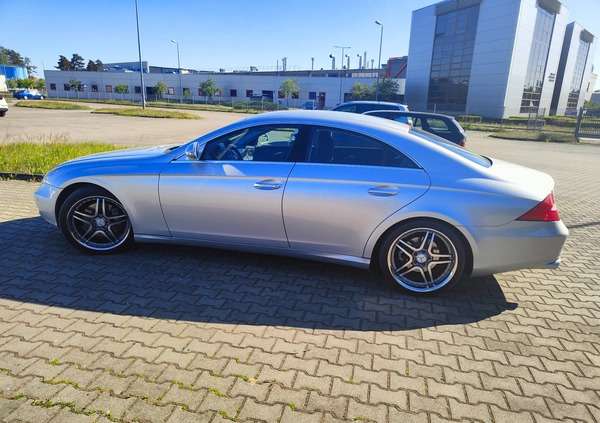 Mercedes-Benz CLS cena 41800 przebieg: 137100, rok produkcji 2006 z Trzcianka małe 436